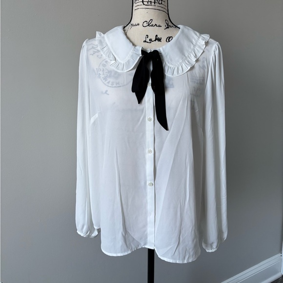 Drapey Ruffle Collar button up - Picture 2 of 8